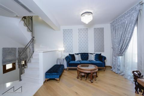 entrance hall, residence, interior design, Lefteris Martakis, architect, architecture, love my job, wooden floor, blue