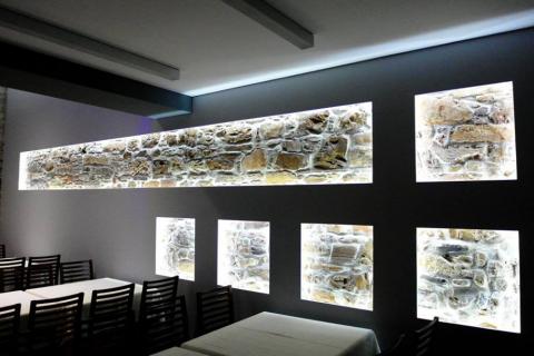 la bussola, pizza, restaurant, εστιατόριο, πιτσαρία, λεωφόρος αιγαίου, χίος, interior design, led, stripes, wood, πατητή τσιμεντοκονία la bussola, pizza, restaurant, εστιατόριο, πιτσαρία, λεωφόρος αιγαίου, χίος, interior design, led, stripes, wood, πατητή τσιμεντοκονία