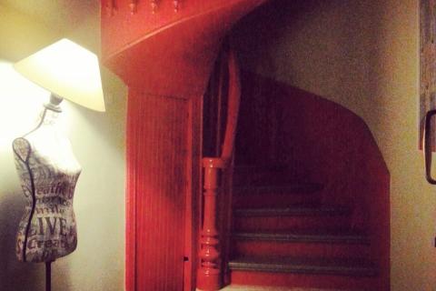 Ρόδι, καφέ, μπαρ, μαγαζιωτίσσης 1, Χίος, Rodi, cafe-bar, rennovation, vintage, pop, red, staircase, ground floor, wooden, entrance Ρόδι, καφέ, μπαρ, μαγαζιωτίσσης 1, Χίος, Rodi, cafe-bar, rennovation, vintage, pop, red, staircase, ground floor, wooden, entrance