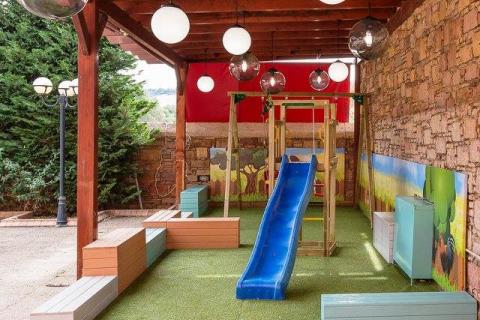 Σουρέδικο, sourediko, καφετέρια, outdoor space, εξωτερικός χώρος